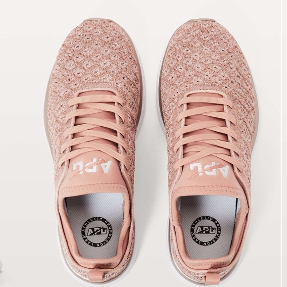 lululemon athletica Shoes - 🎉HP🎉 lululemon TechLoom Phantom Shoe in Rose Gold